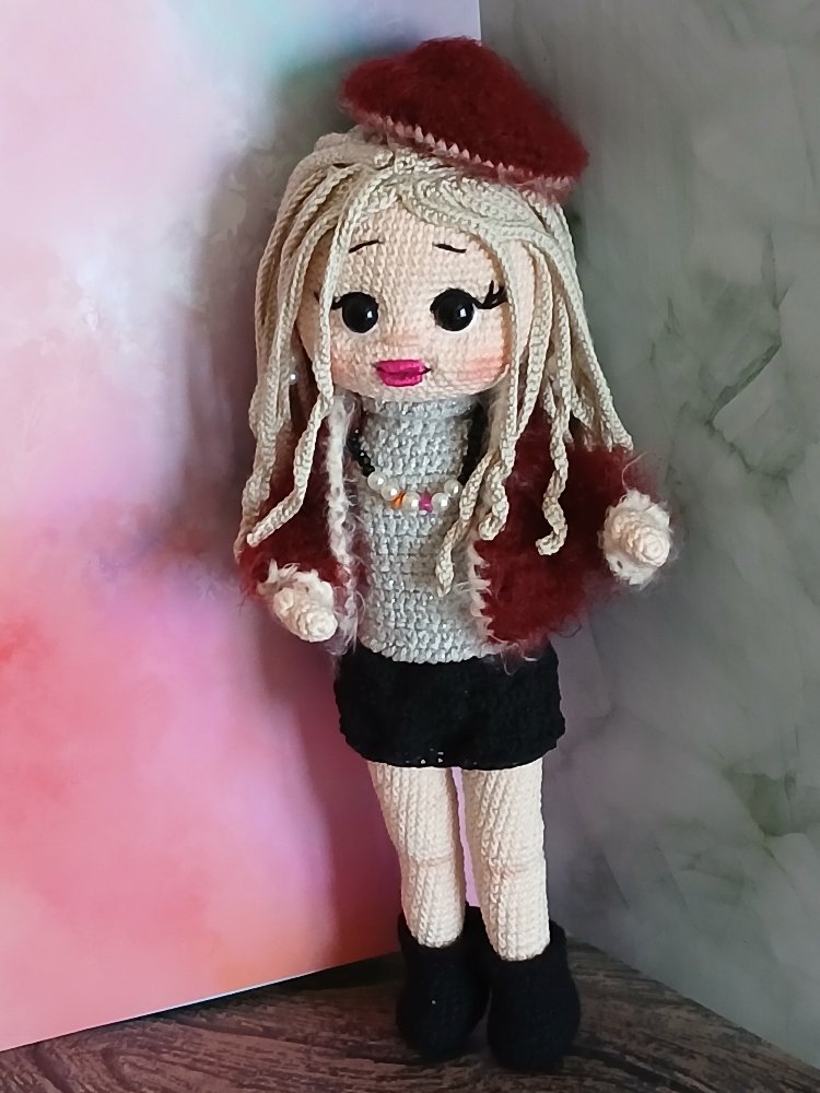 Amelia – Koleksiyonluk El Yapımı Amigurumi Bebek