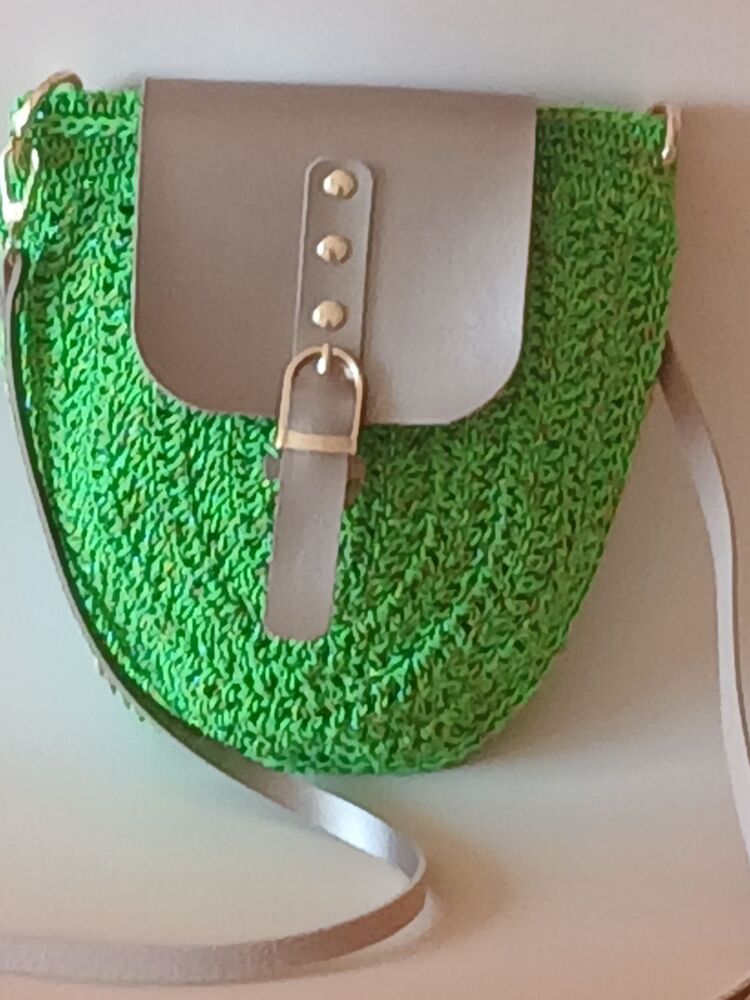 YEŞİL PARILTI-GREEN GLOW