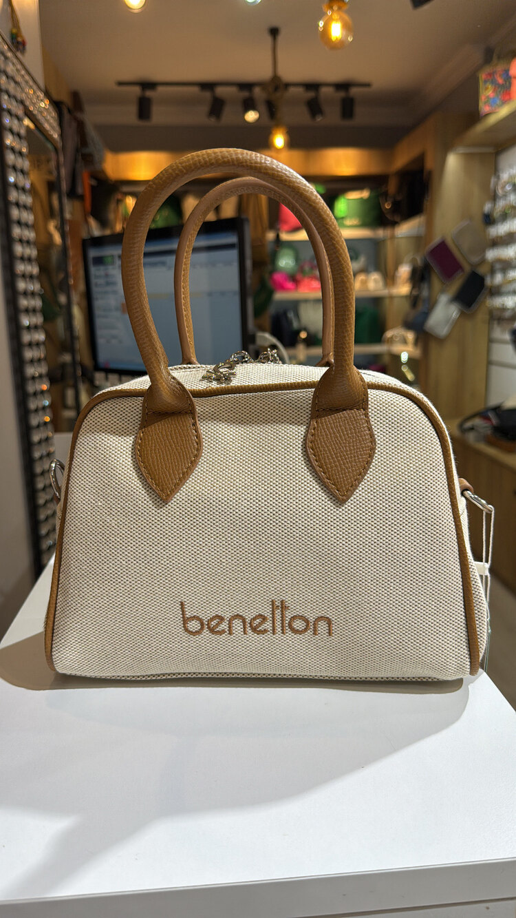 Benetton camel el /çapraz çanta bnt 1538