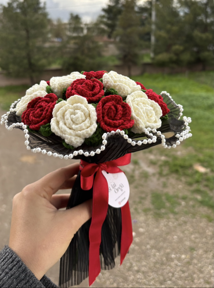 İncili Gül Buketi ( 15’li )