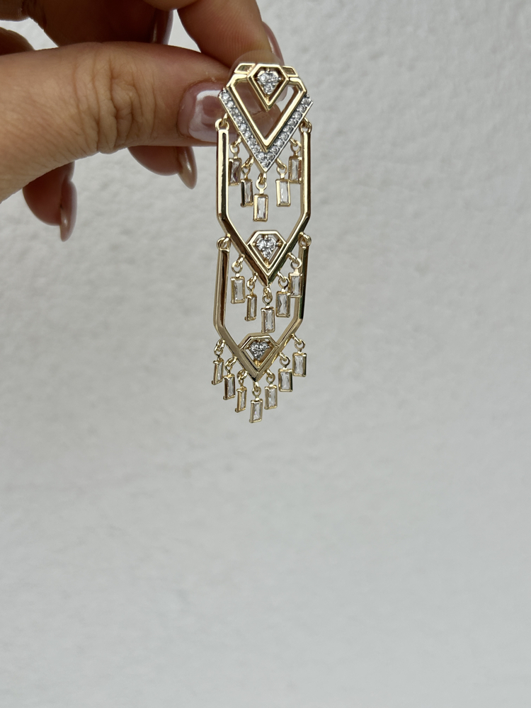 Piremium seri sallantılı küpe