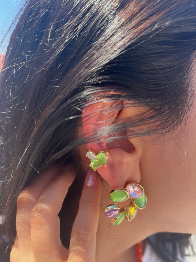 Premium seri tasarım kıkırdak (earcuff) yeşil