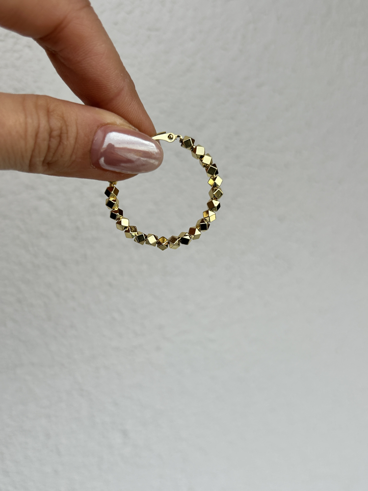 Çelik küpe halka küpe (1₺ boyutunda)