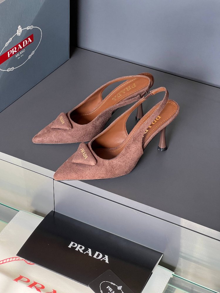 PRADA İTHAL TOPUKLU AYAKKABI