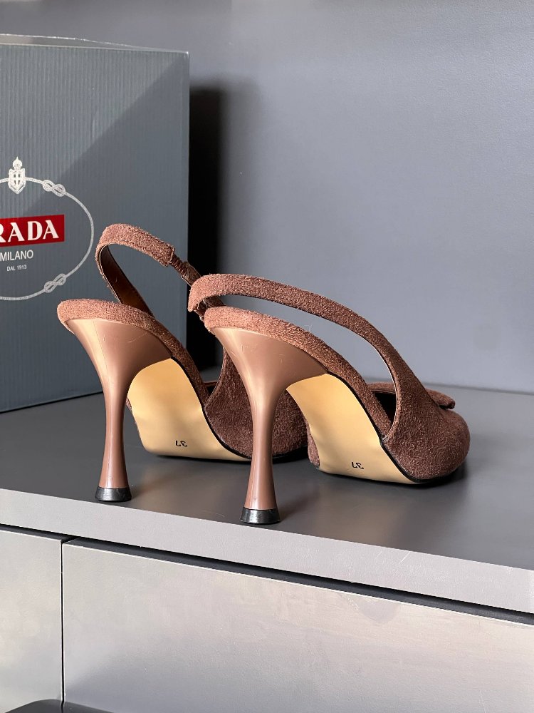 PRADA İTHAL TOPUKLU AYAKKABI