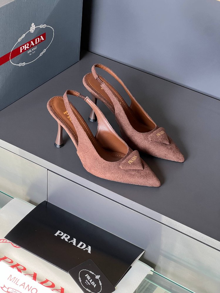 PRADA İTHAL TOPUKLU AYAKKABI
