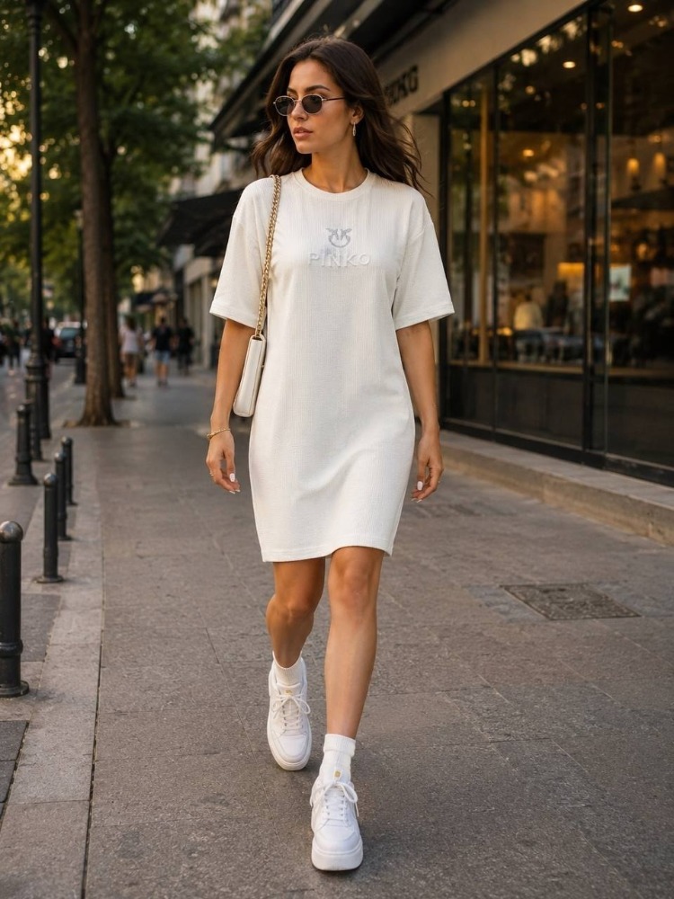 PINKO Logo T-Shirt Elbise – Siyah & Beyaz Seçenekleri
