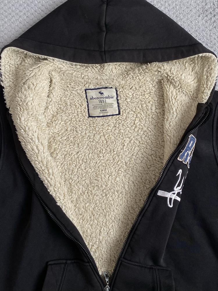 Vintage 2000s Fur Abercrombie Zip Hoodie