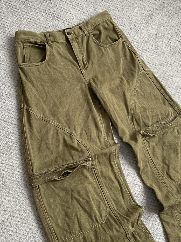 BDG Y2K Cargo Jeans