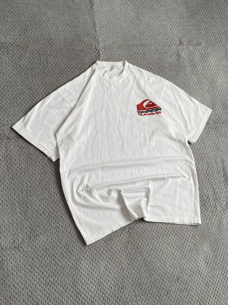 Vintage 90s Quiksilver T-Shirt