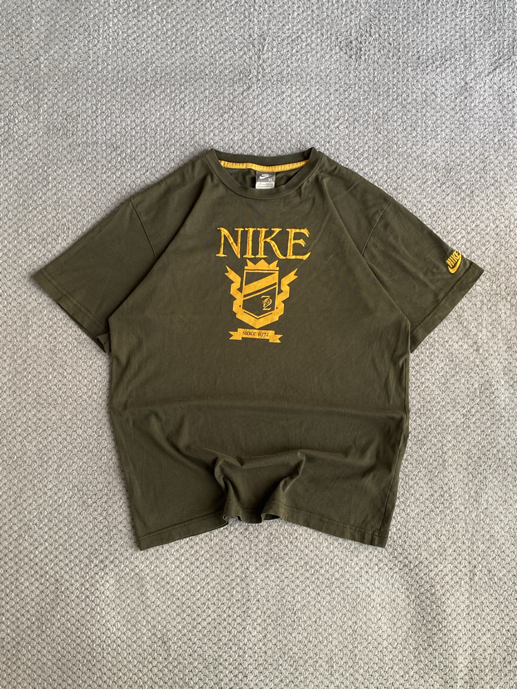 Vintage 00s Nike T-Shirt Tee