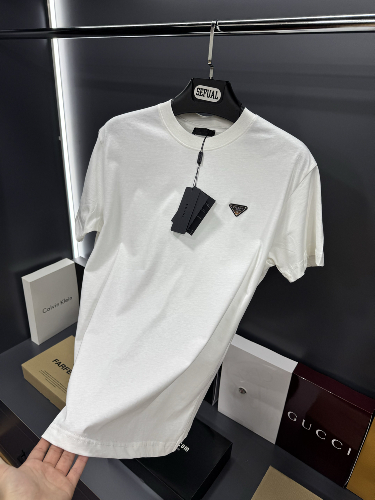 Prada Premium T-Shirt
