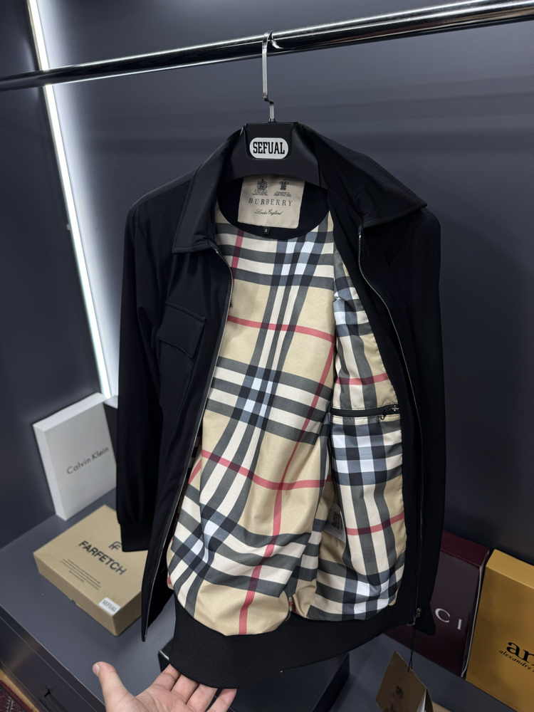 Burberry Premium Mevsimlik Ceket