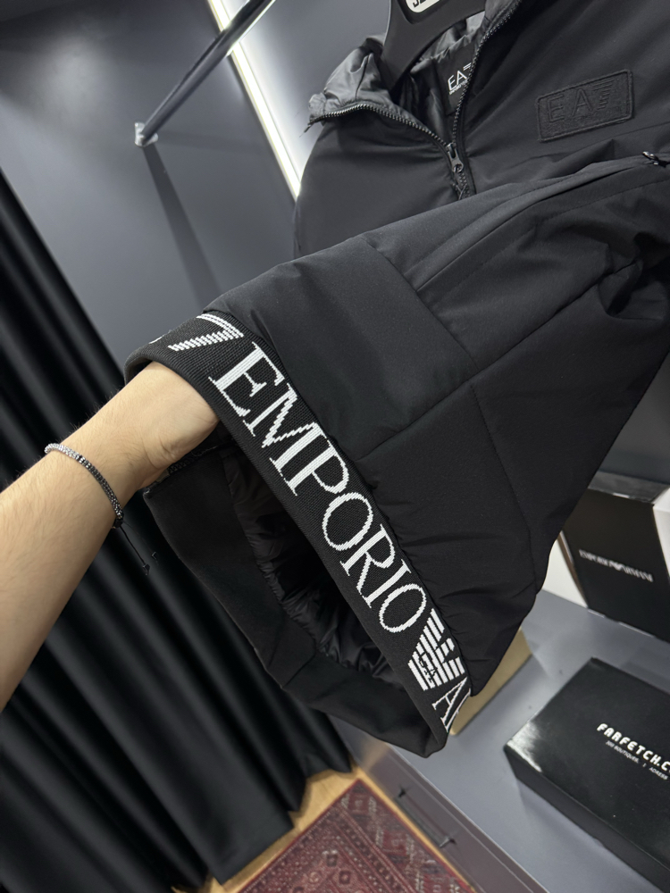 Emporio Armani Premium Mont