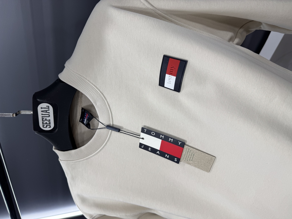 TH Premium Sweatshirt 0034