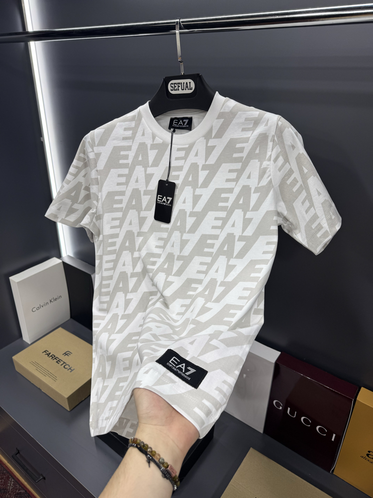 Emporio Armani Premium T-Shirt