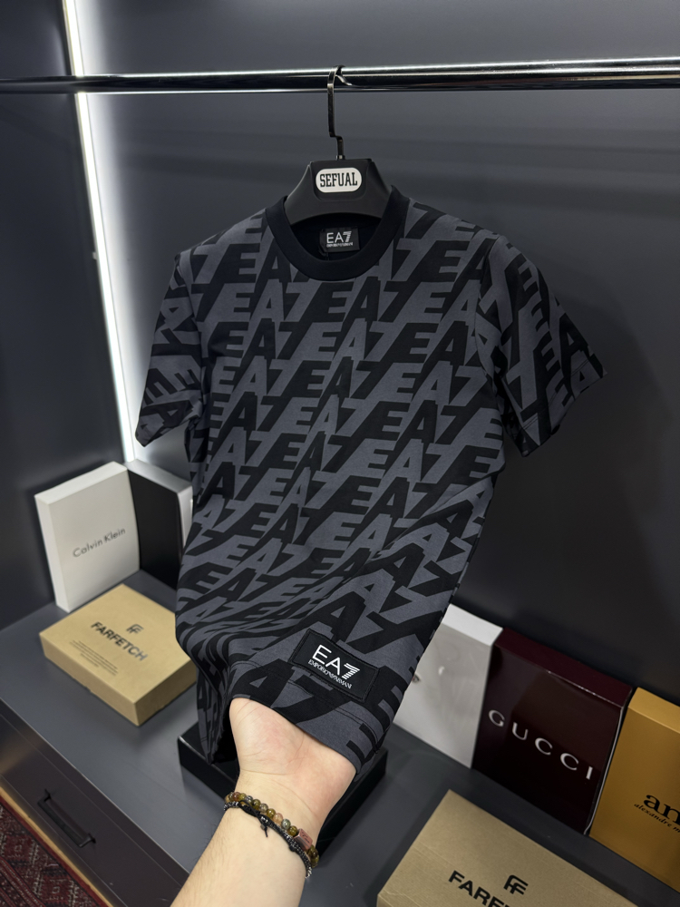 Emporio Armani Premium T-Shirt