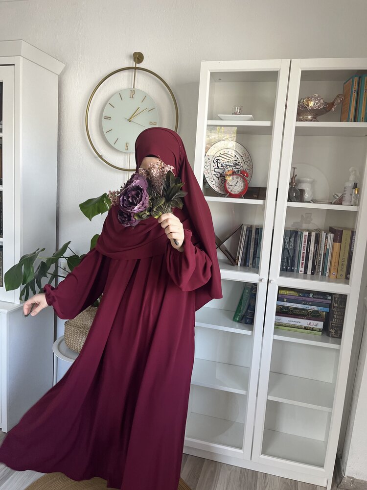 AHSEN YAKA BÜZGÜLÜ ABAYA ELBİSE