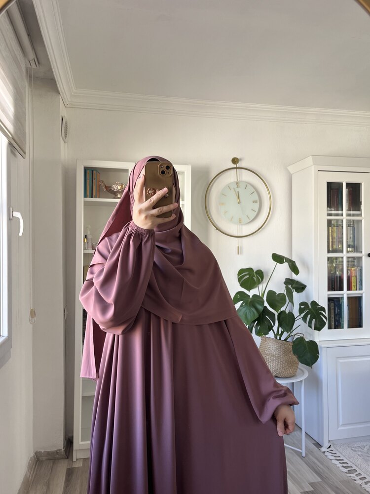 AHSEN YAKA BÜZGÜLÜ ABAYA ELBİSE