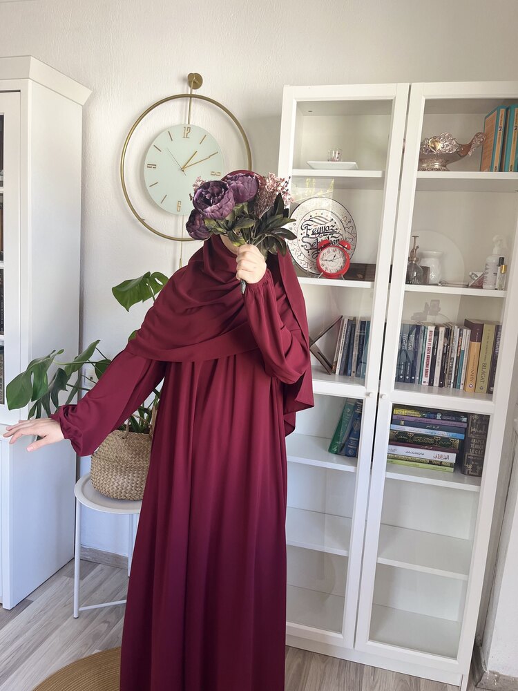 AHSEN YAKA BÜZGÜLÜ ABAYA ELBİSE