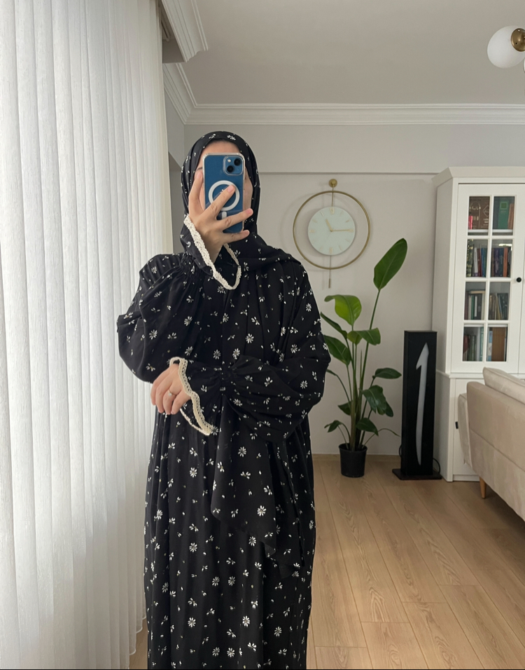 Papatyalı namaz elbisesi 