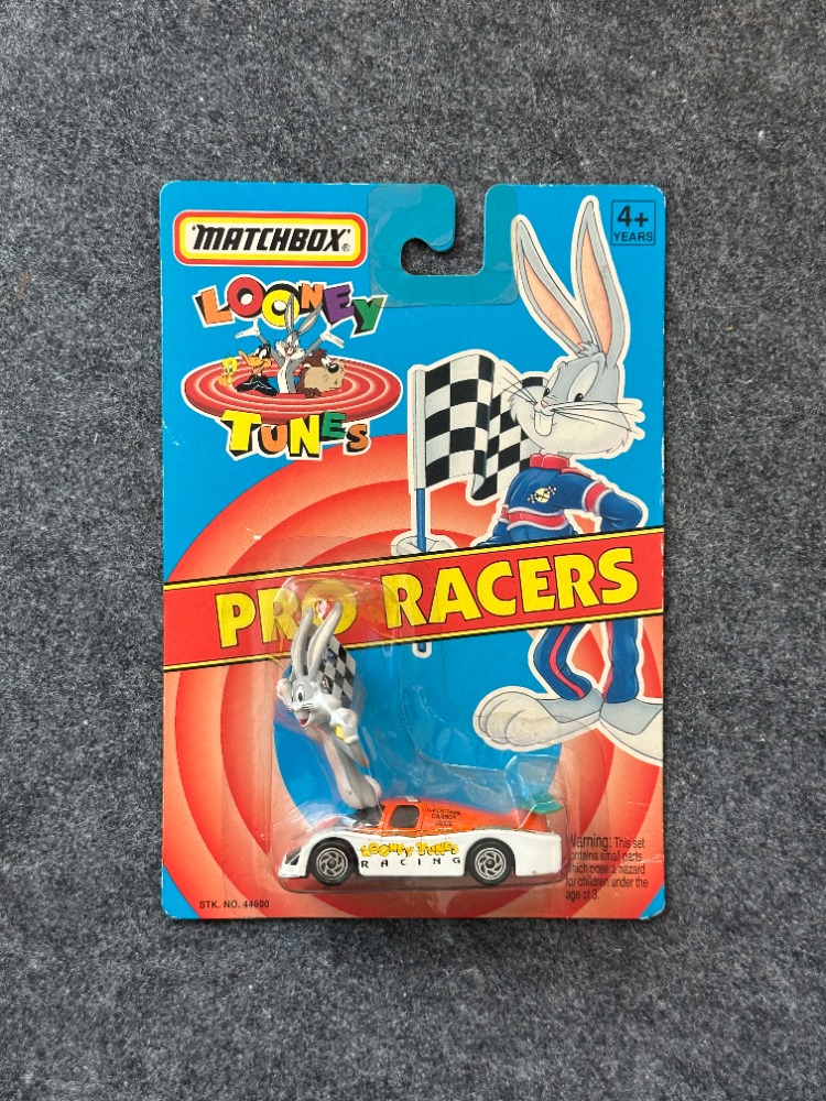 Matchbox Looney Tunes Pro Racers Bugs Bunny (1993)