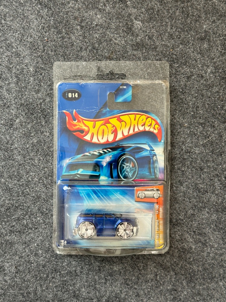 Hot Wheels 2004 First Editions Blings Cadillac Escalade (2003)