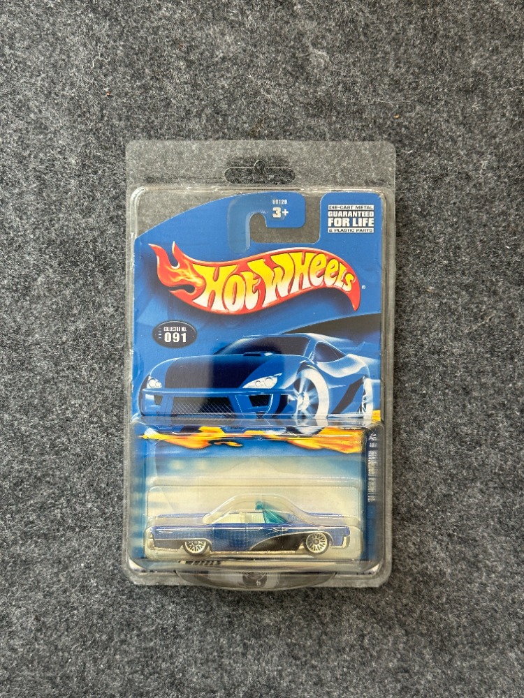 Hot Wheels 2001 Blue '64 Lincoln Continental (2000)