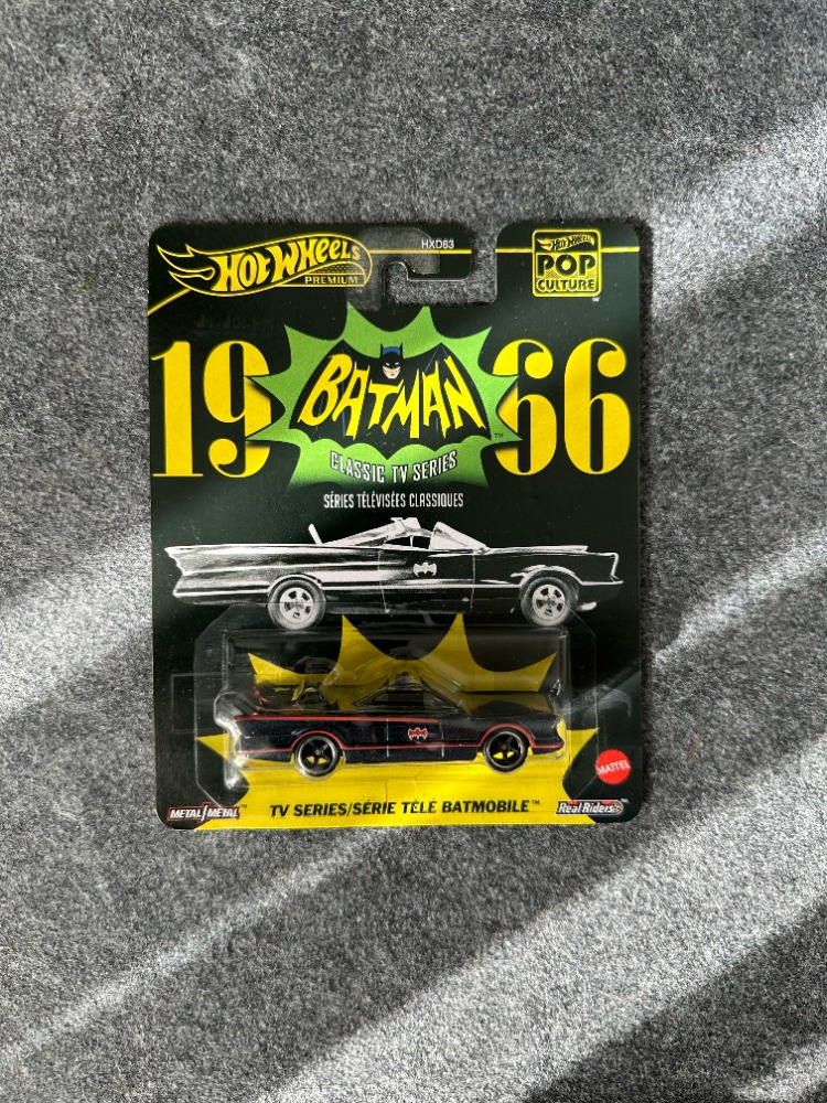 Hot Wheels TV Series Batmobile Pop Culture Premium (2025)