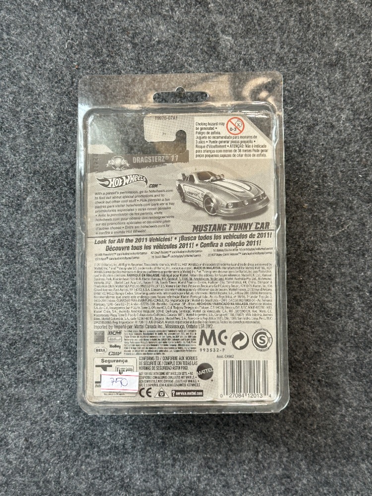 Hot Wheels 2011 Ford Mustang Funny Car (2010)