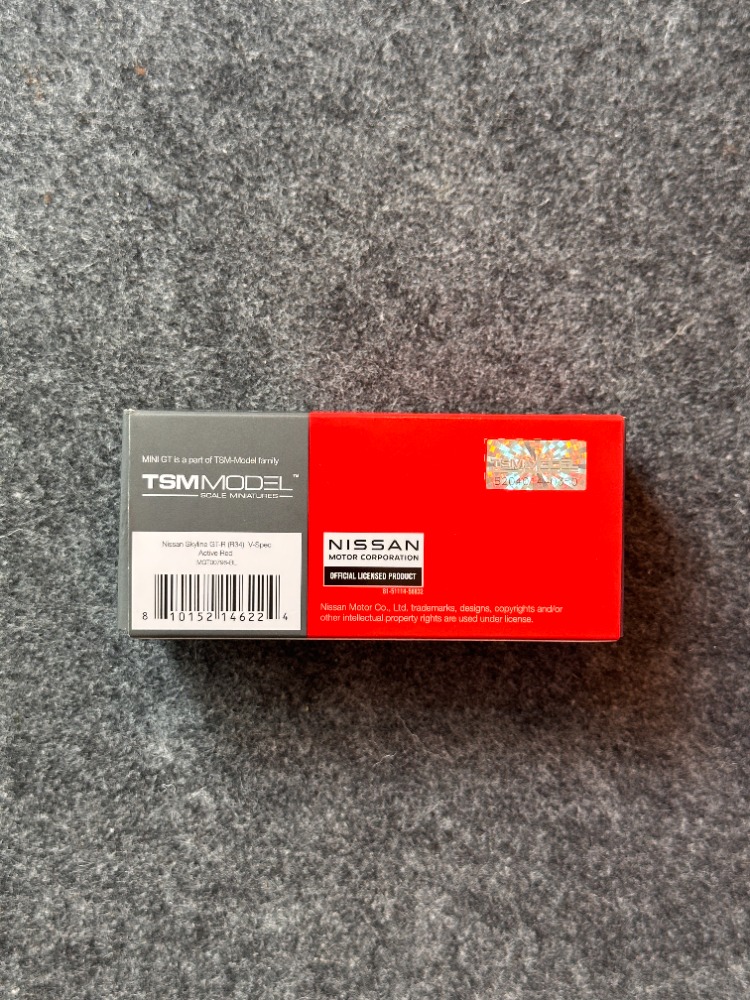 Mini GT 796 "Active Red" Nissan Skyline GT-R (R34) V-Spec
