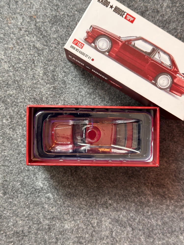 Mini GT x Kaido House 162 BMW M3 (E30)