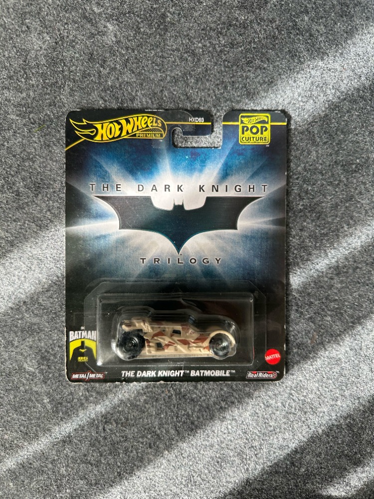 Hot Wheels The Dark Knight Batmobile Pop Culture Premium (2024)