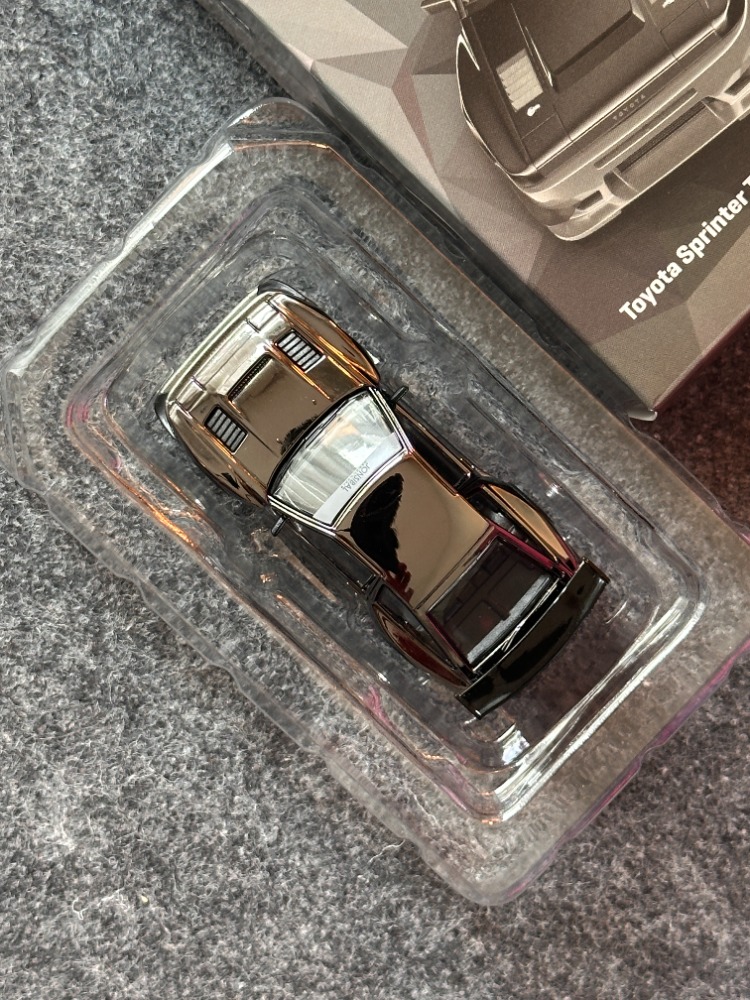 Tarmac Works Jonsibal Toyota Sprinter Trueno AE86 Widebody