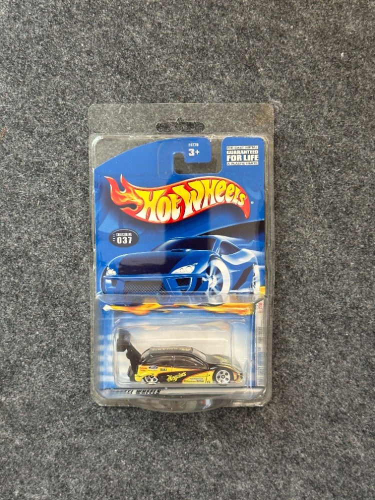 Hot Wheels 2001 First Editions Ford Focus (2000)