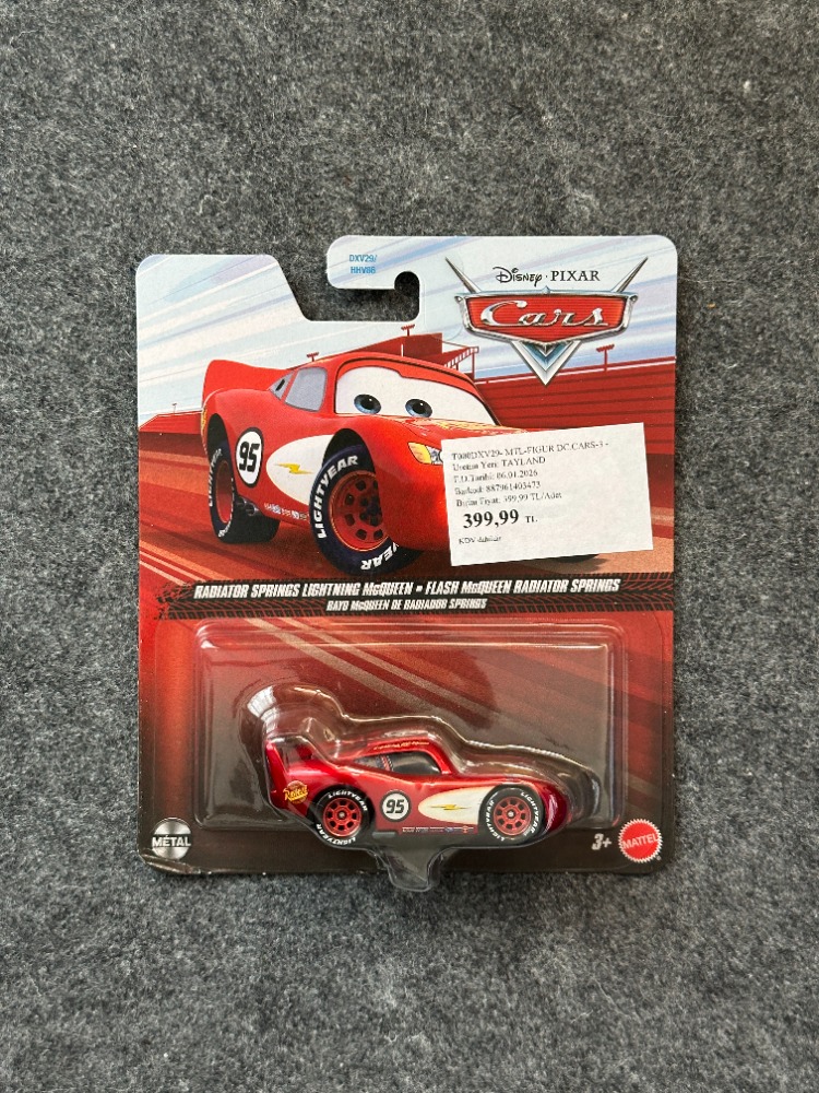 Disney Pixar Cars Radiator Springs Lightning McQueen (2021)