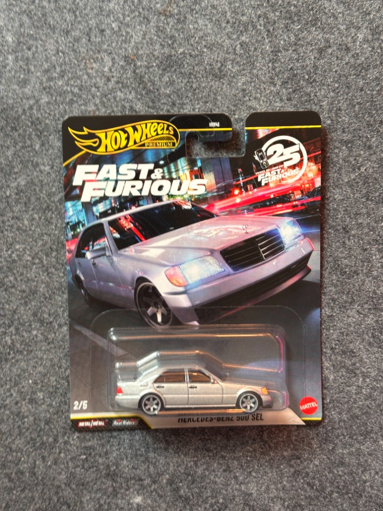 Hot Wheels 25th Anniversary Mercedes-Benz 500 SEL Fast & Furious Premium (2025)