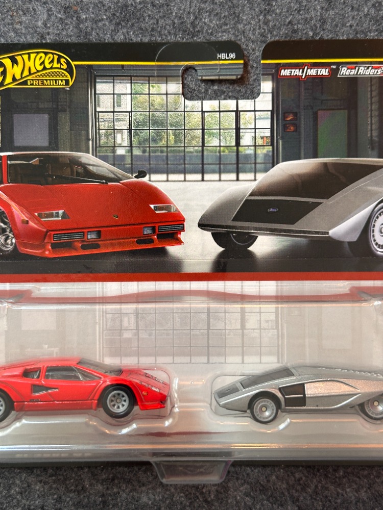 Hot Wheels Premium Car Culture Lamborghini Countach & Lancia Stratos 2'li Set