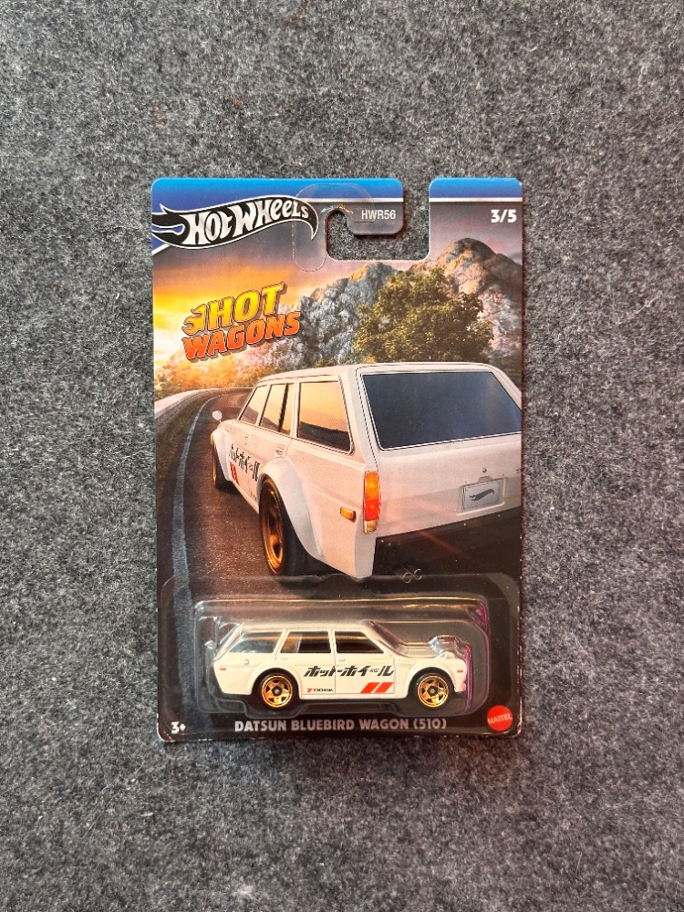 Hot Wheels Premium Hot Wagons Datsun Bluebird Wagon 510 (2024)