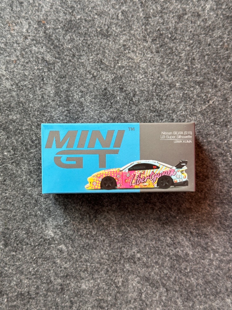 Mini GT 743 Nissan LB-Super Silhouette S15 SILVIA LBWK KUMA
