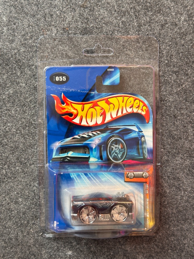 Hot Wheels Blings Series Brick Cutter First Editions (2003)