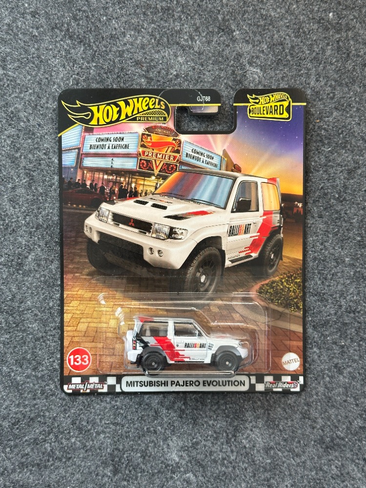 Hot Wheels Mitsubishi Pajero Evolution Boulevard Premium (2025)