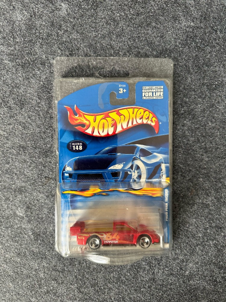 Hot Wheels Pikes Peak Toyota Tacoma (2000)