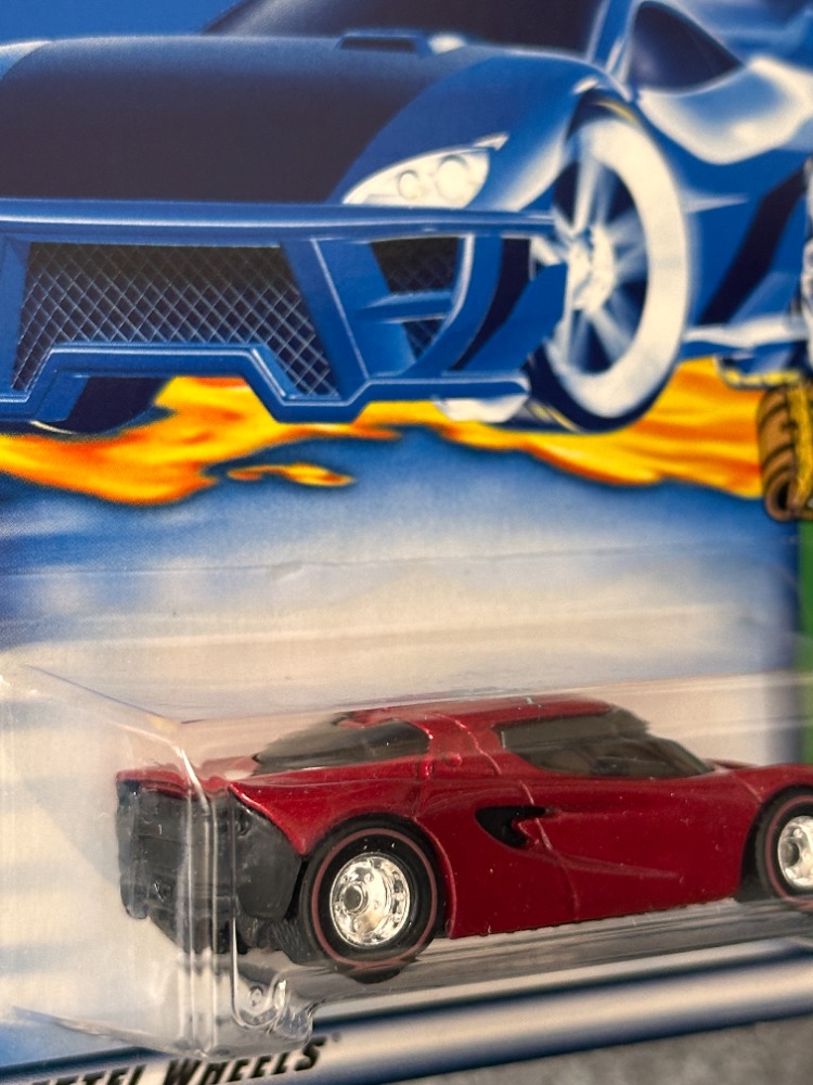Hot Wheels Treasure Hunt Lotus Project M250 STH (2000)