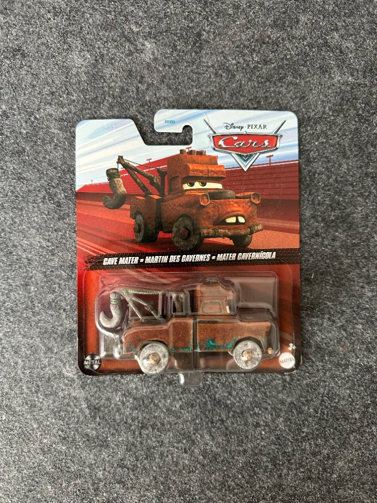 Disney Pixar Cars Cave Mater (2021)