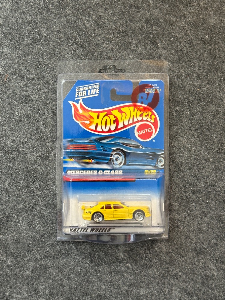 Hot Wheels Mercedes C-Class (1998)