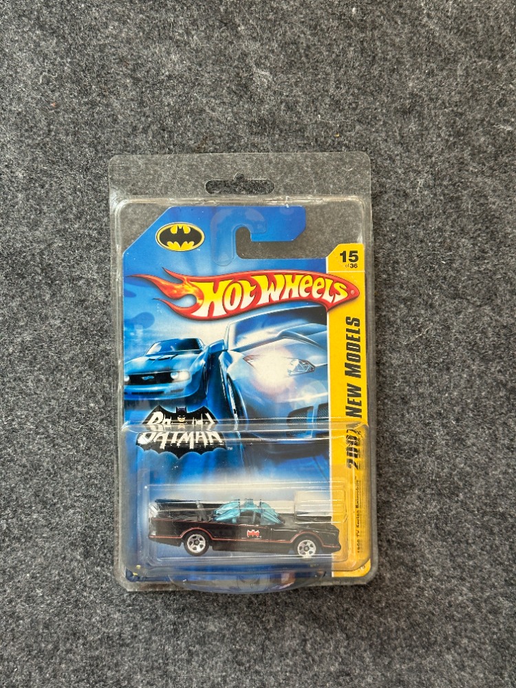 Hot Wheels 1966 TV Series Batmobile (2006)