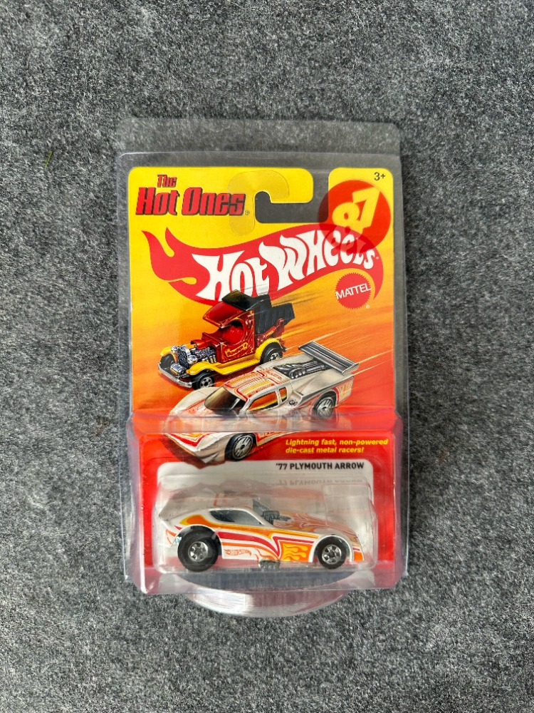 Hot Wheels The Hot Ones '77 Plymouth Arrow (2012)