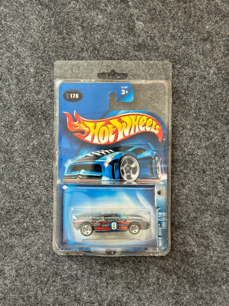 Hot Wheels Ford GT-40 (2003)