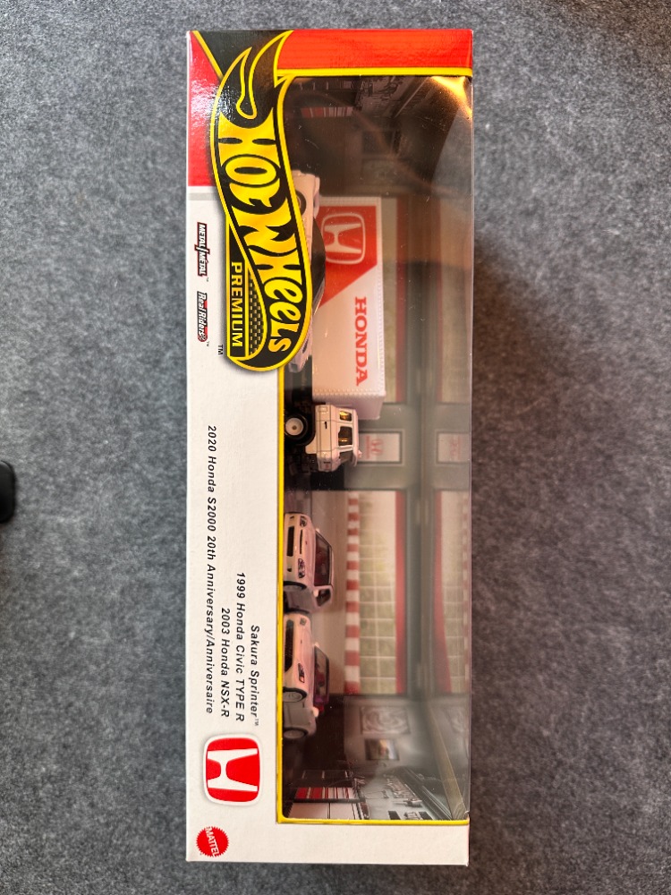 Hot Wheels Premium 4’lü Diorama Set JBM08